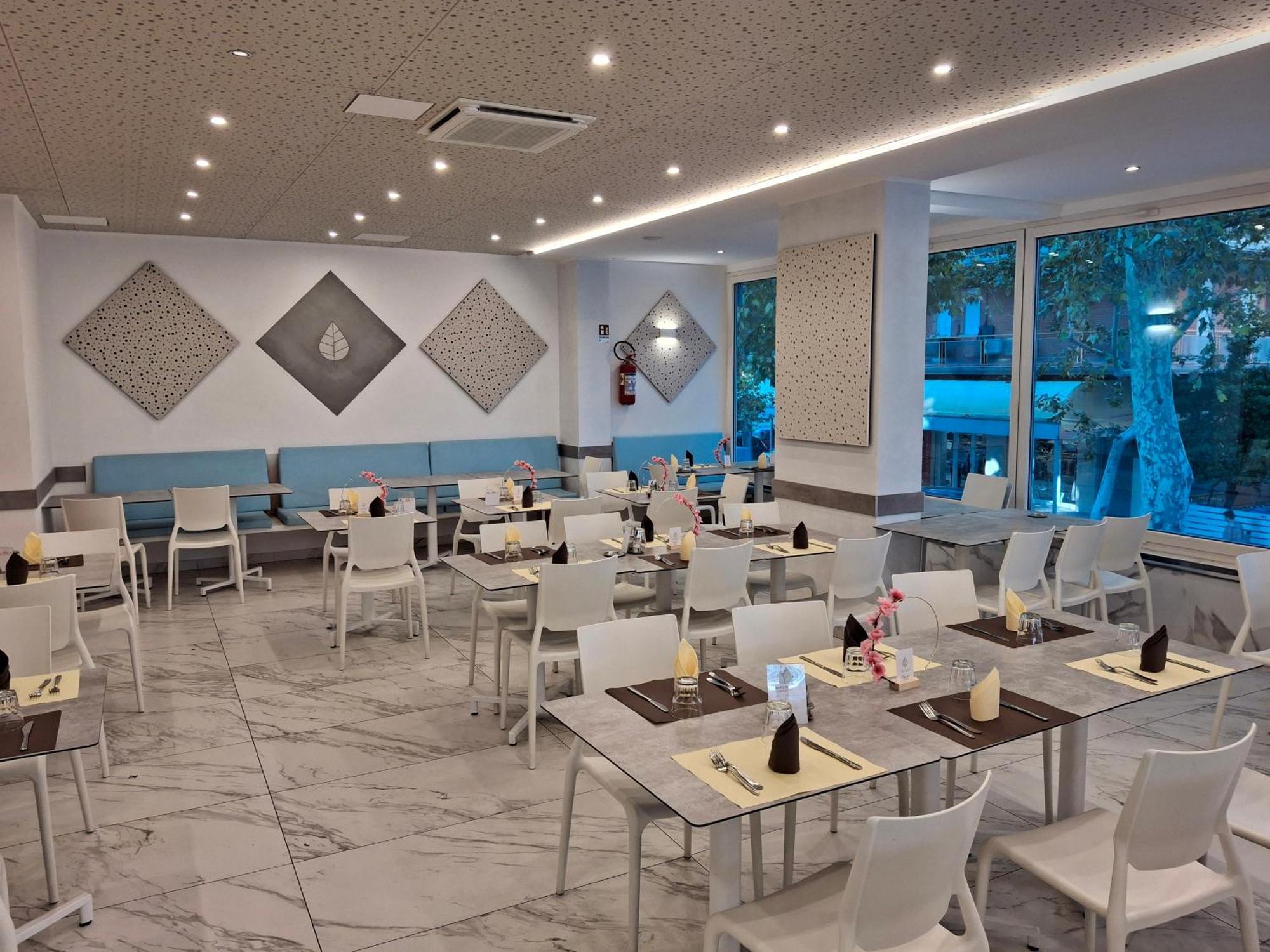 רימיני Hotel Caravel Park מראה חיצוני תמונה
