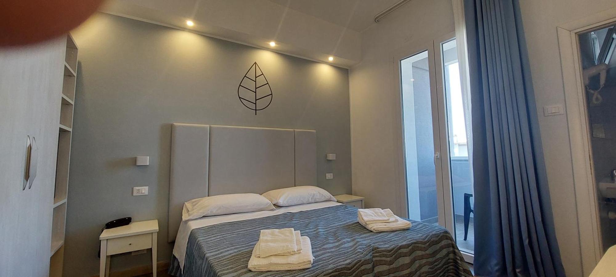 רימיני Hotel Caravel Park מראה חיצוני תמונה
