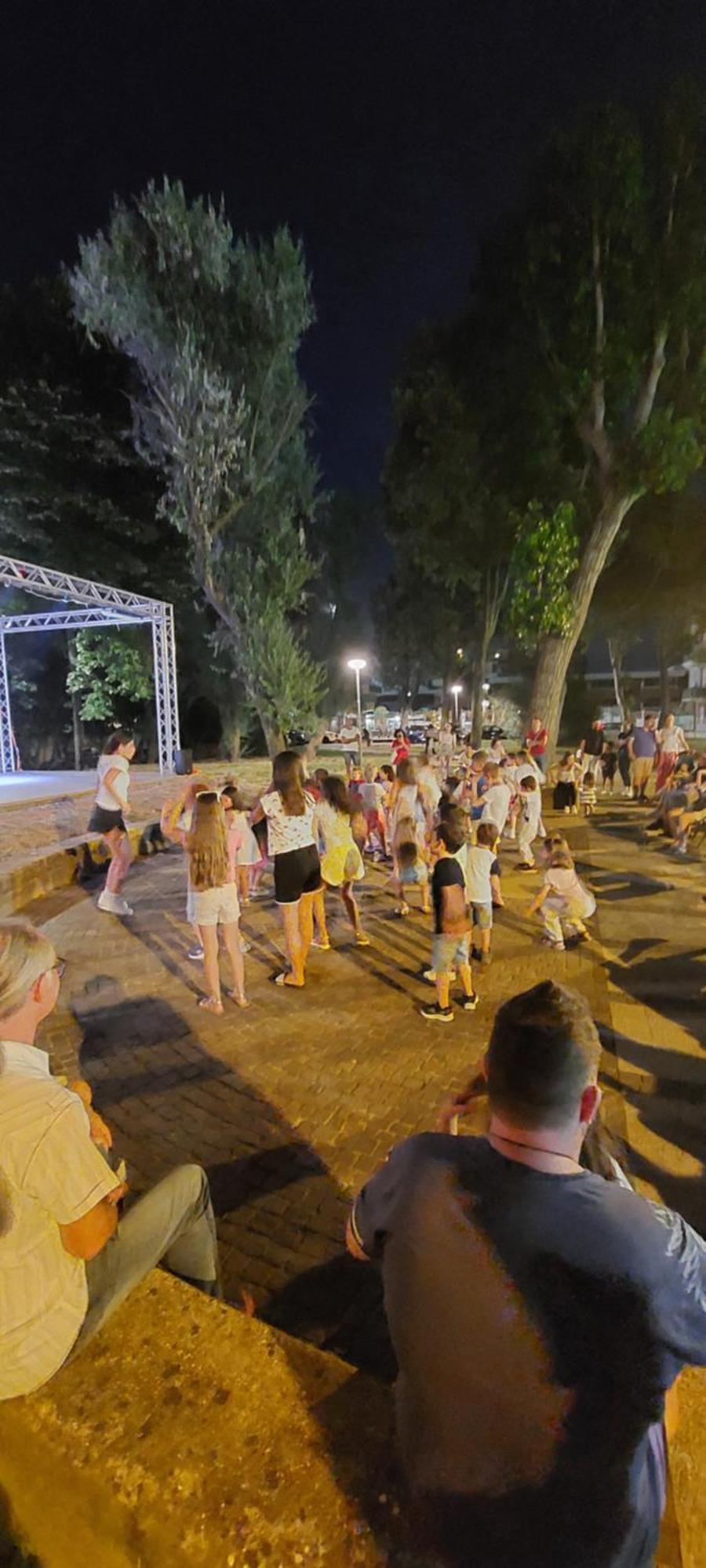 רימיני Hotel Caravel Park מראה חיצוני תמונה