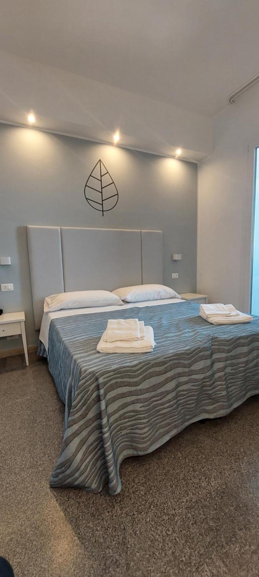 רימיני Hotel Caravel Park מראה חיצוני תמונה