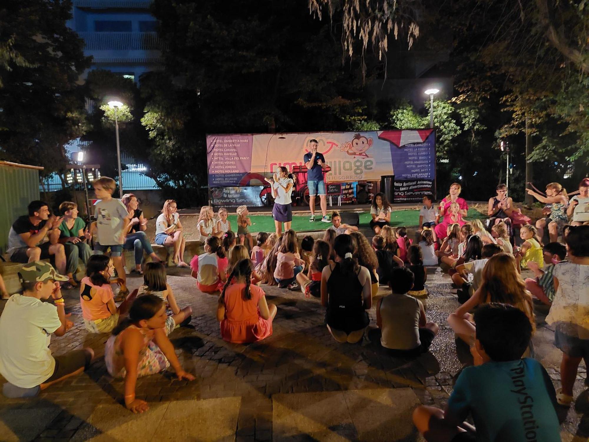 רימיני Hotel Caravel Park מראה חיצוני תמונה